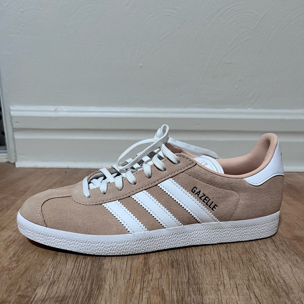 Adidas Women’s Gazelle Beige Sneakers - NWT